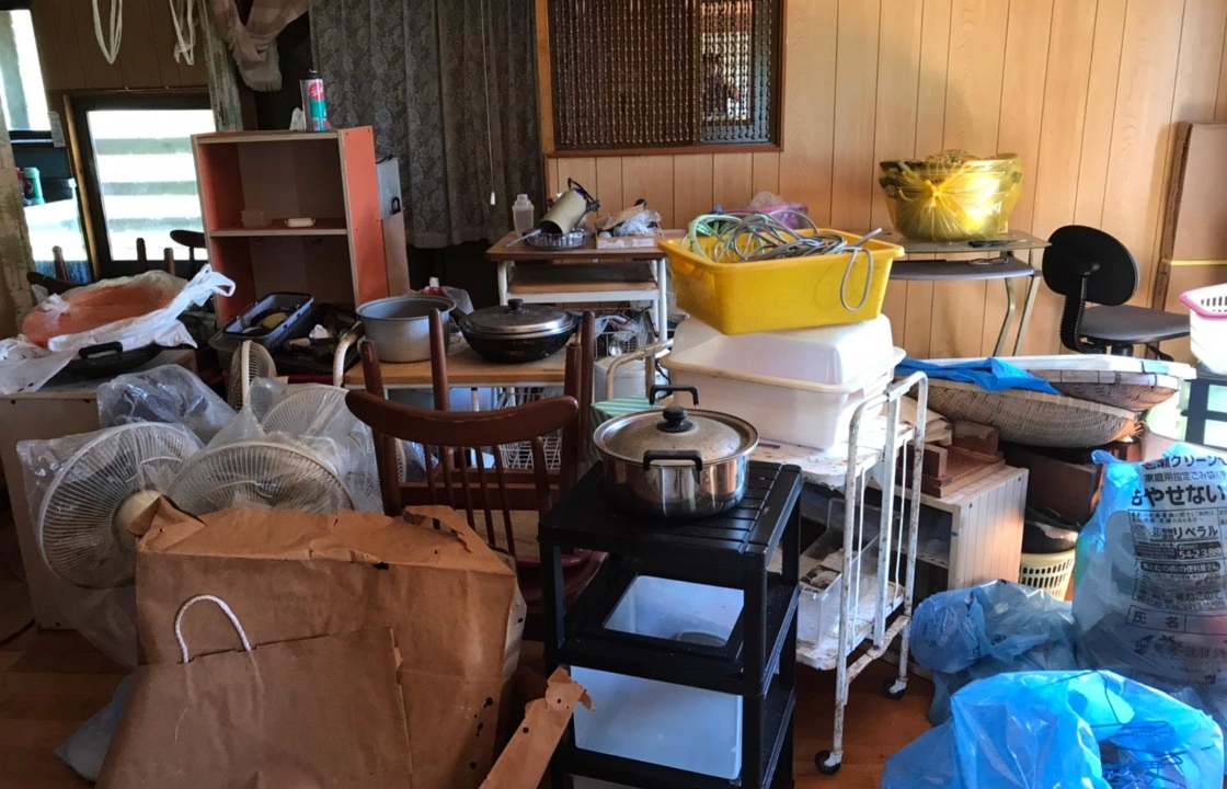 家屋内の残置物